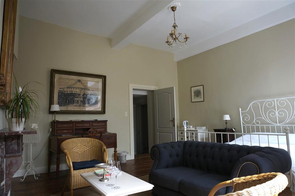 Huis Van Loon Борглон Екстериор снимка